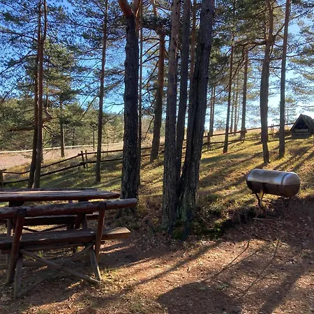 Vikendica Martinovic Divcibare
